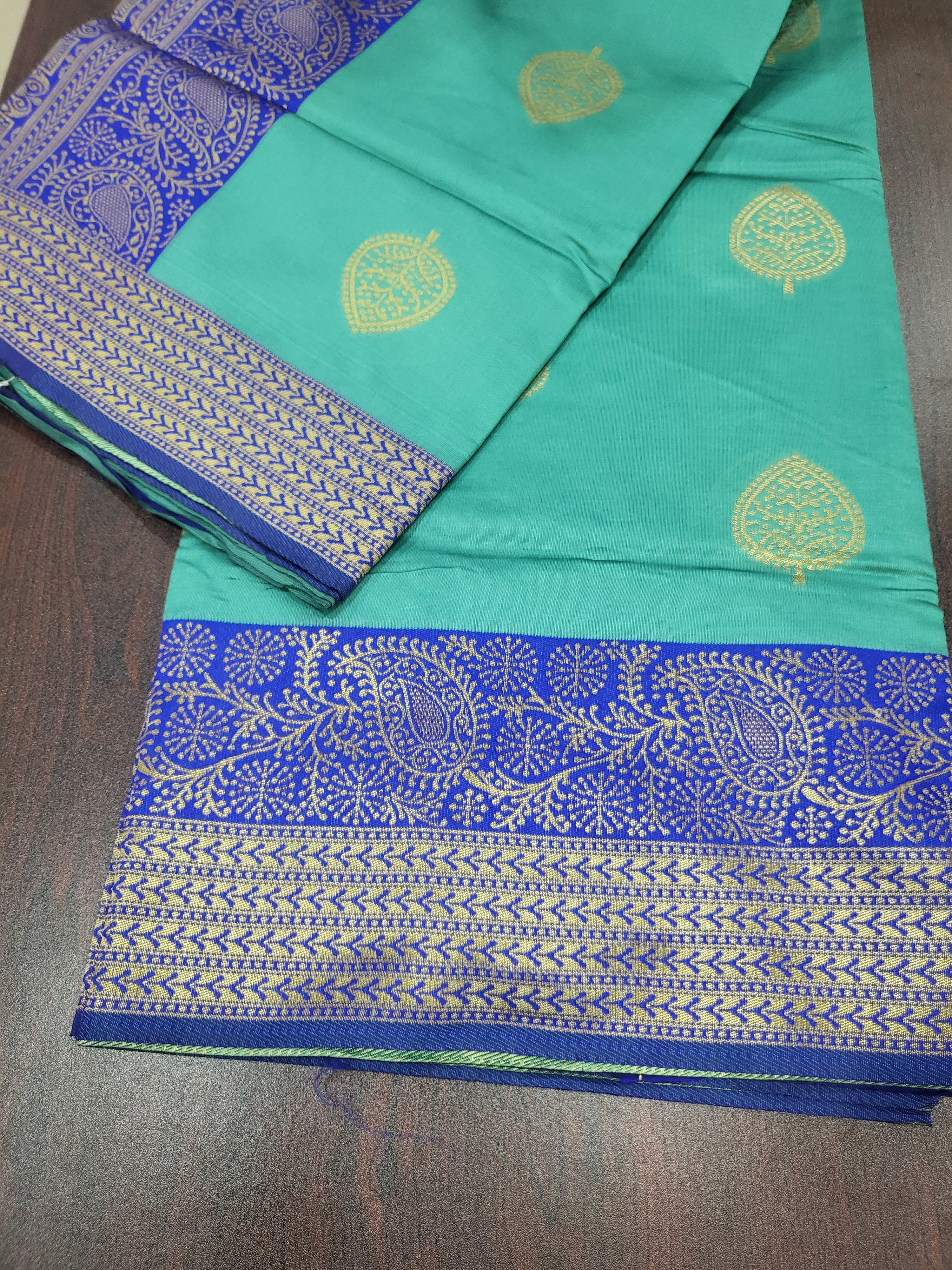 Silk Blend Saree - Silk Zari Thread - Small Motif Butta pattern Gold silk Zari Border