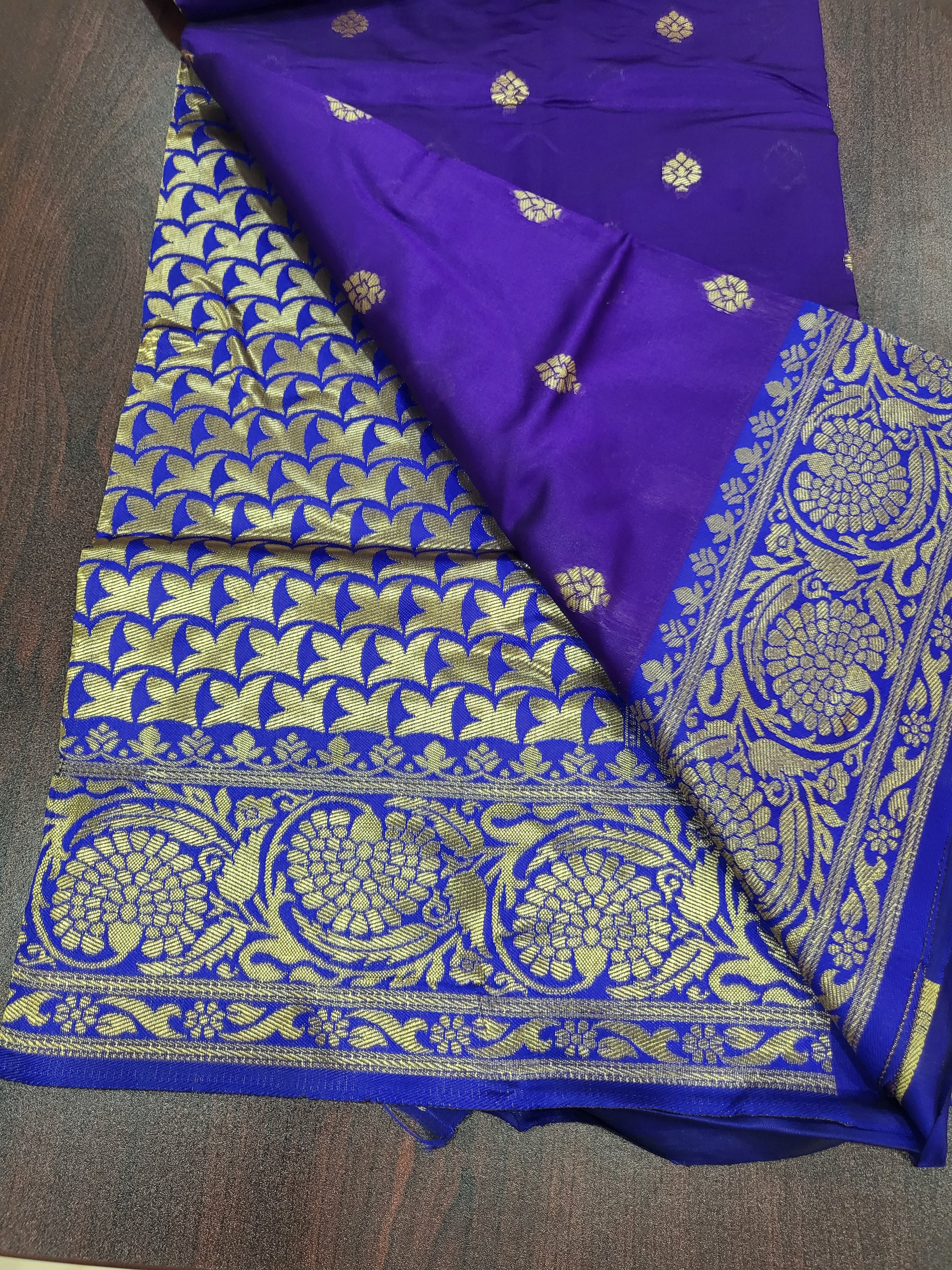 Silk Blend Saree - Silk Zari Thread - Small Motif Butta pattern Gold silk Zari Border