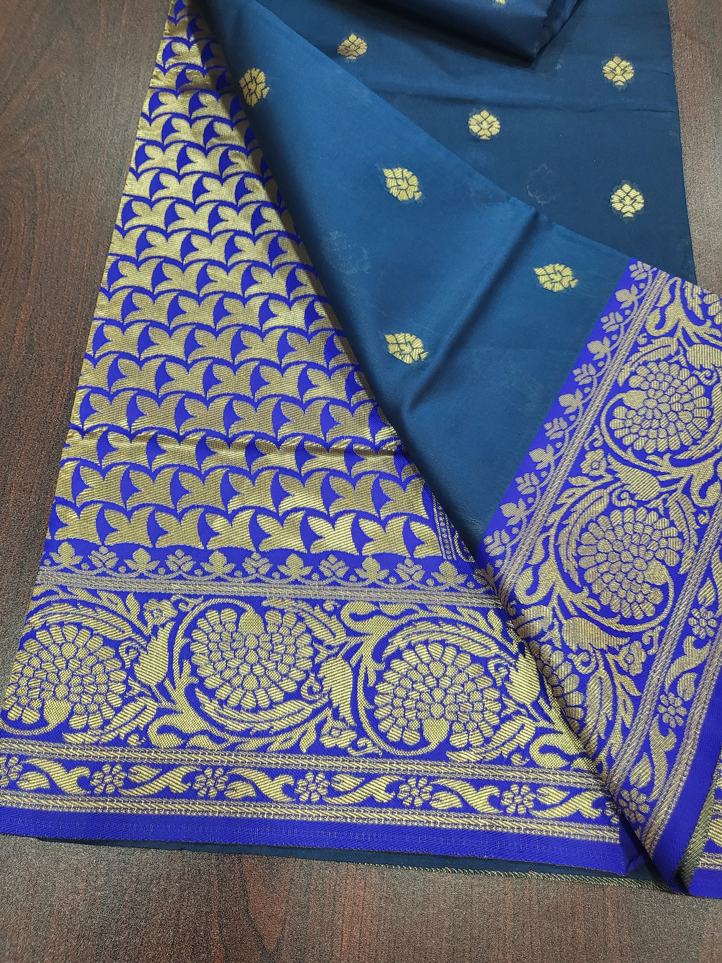 Silk Blend Saree - Silk Zari Thread - Small Motif Butta pattern Gold silk Zari Border