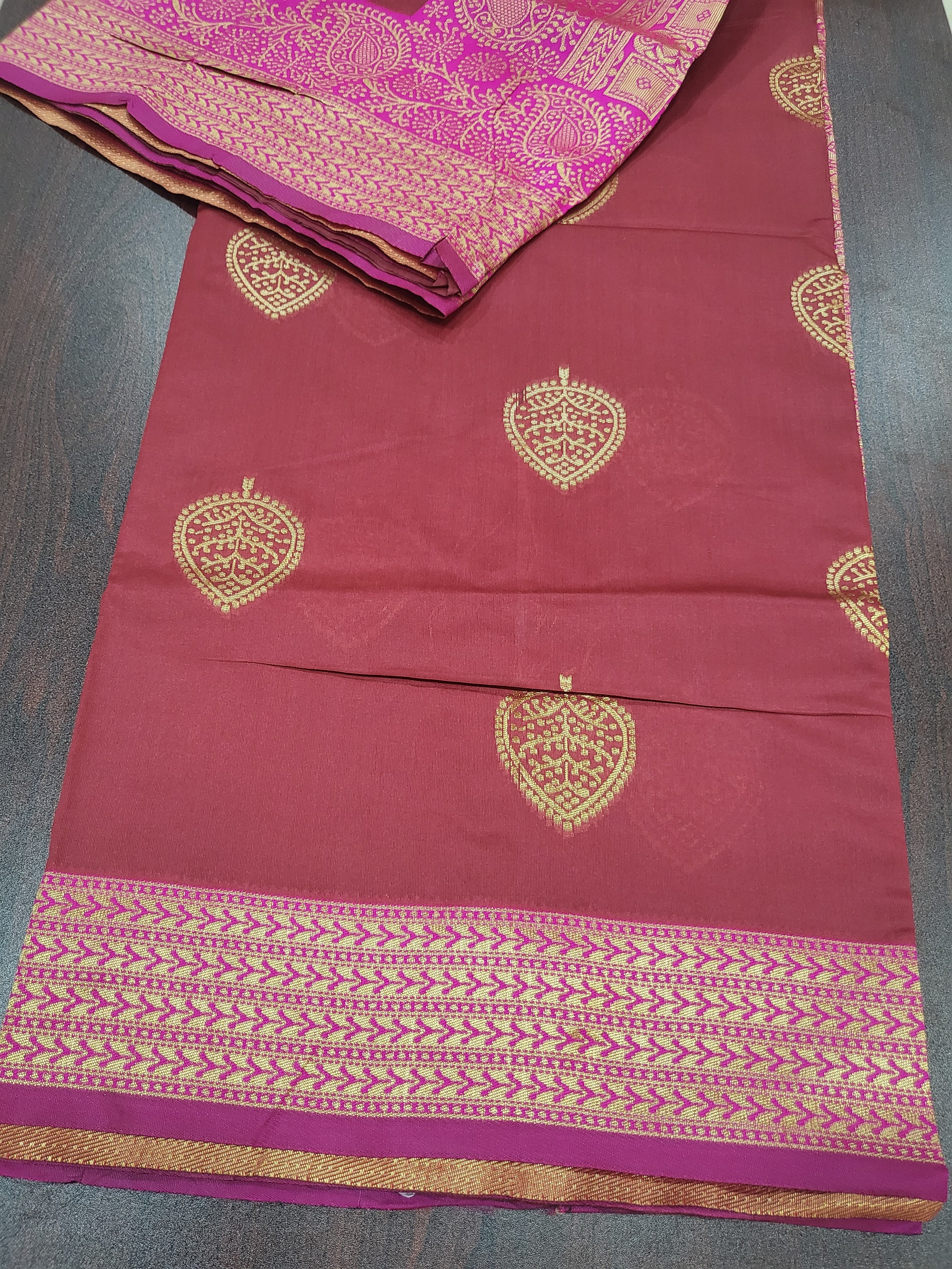 Silk Blend Saree - Silk Zari Thread - Small Motif Butta pattern Gold silk Zari Border