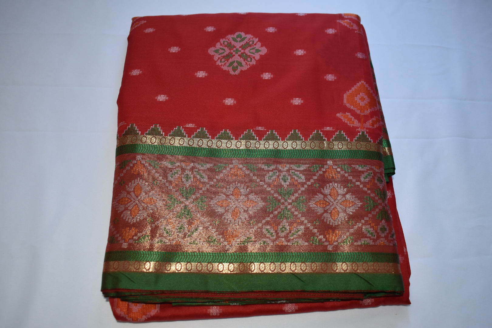 Red Color - Silk Patola Saree - Silk Zari Border Thread Floral Pattern - Green Contrast Border