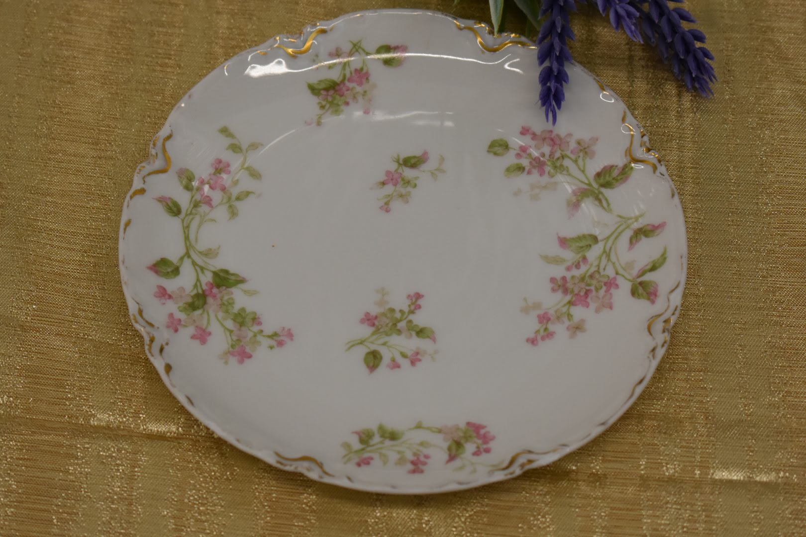 Limoges Haviland - Fine Porcelain China - Cookie Plates And Creamer - Pink Floral Pattern With Gold Trim - From France