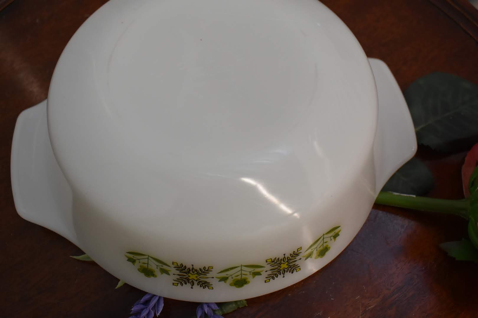 White Glass - Mid Century Pyrex Casserole - Round Shape - Green Color Floral Pattern