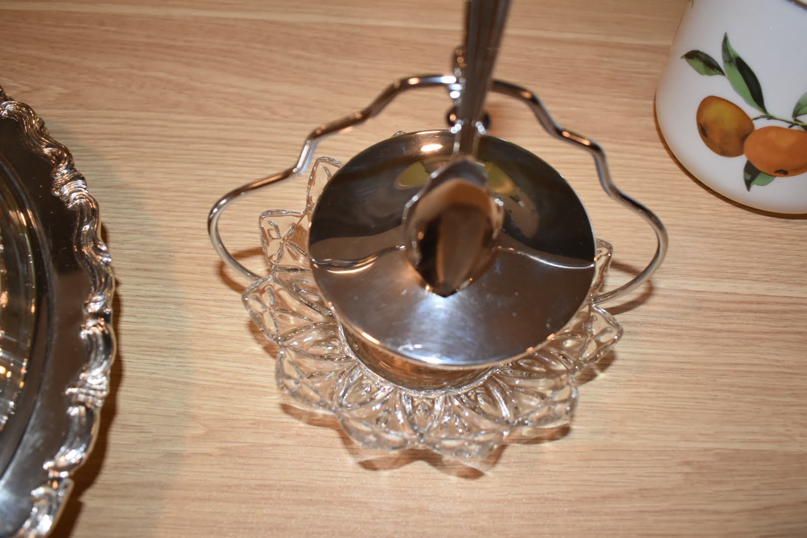 Silver Plated Condiment Bowl With Holder , Spoon And Crystal Glass Plate - Tray 9