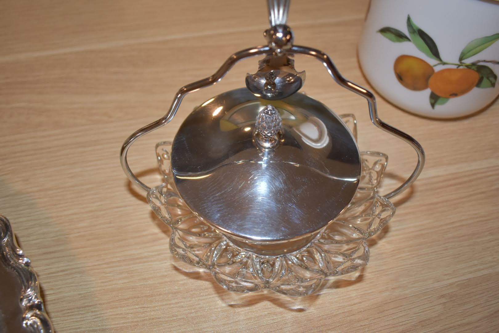 Silver Plated Condiment Bowl With Holder , Spoon And Crystal Glass Plate - Tray 9