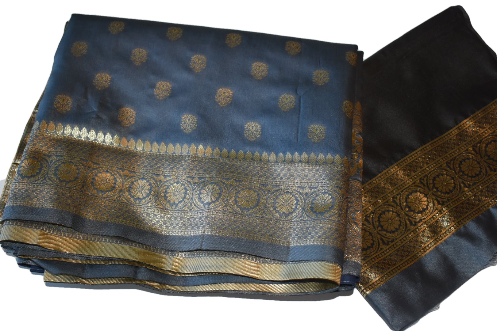 Grey Color - Banarasi Silk Saree - Floral Silk Zari Thread