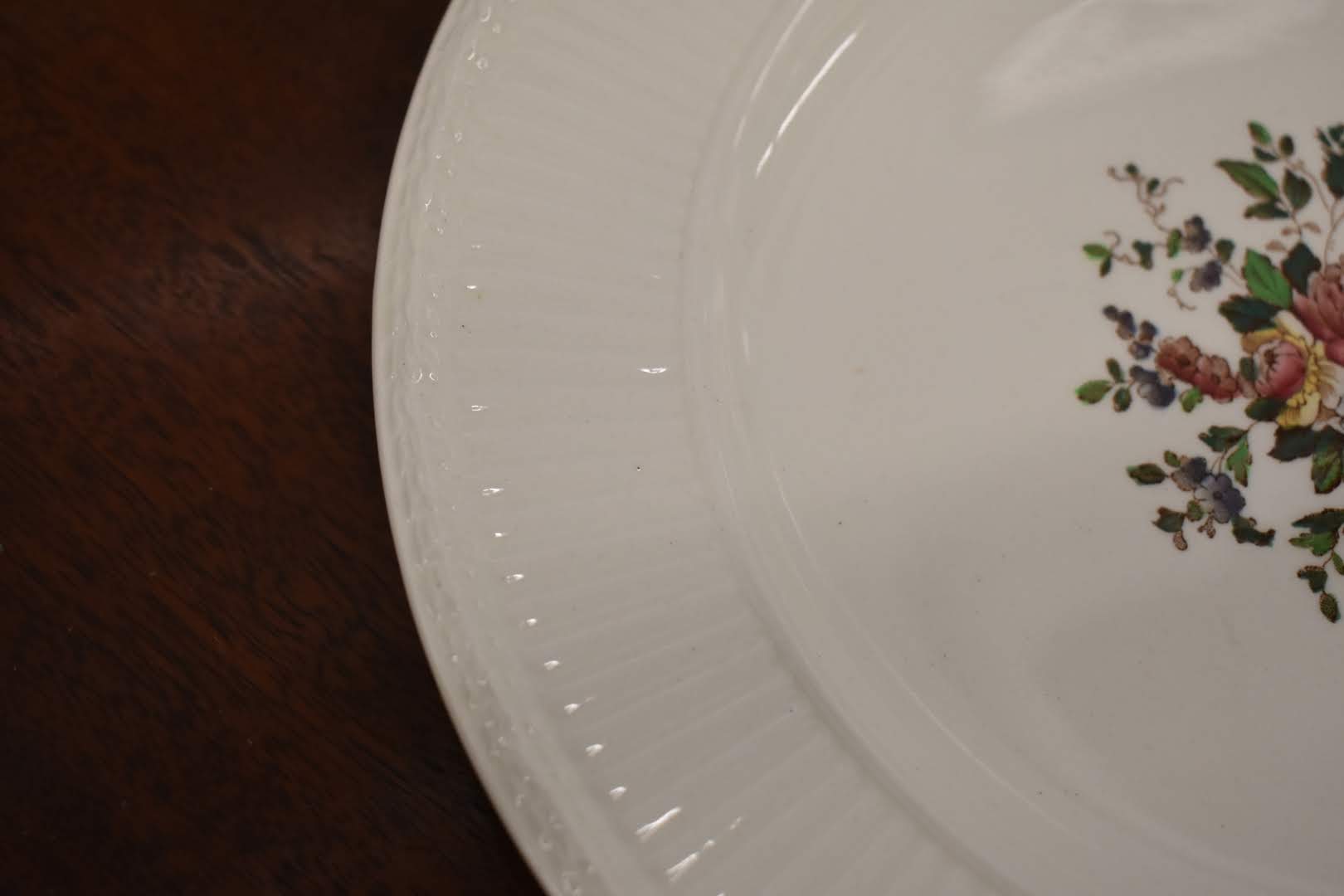 Wedgewood - Fine Porcelain China - From England - Medium Round Appetizer Platter
