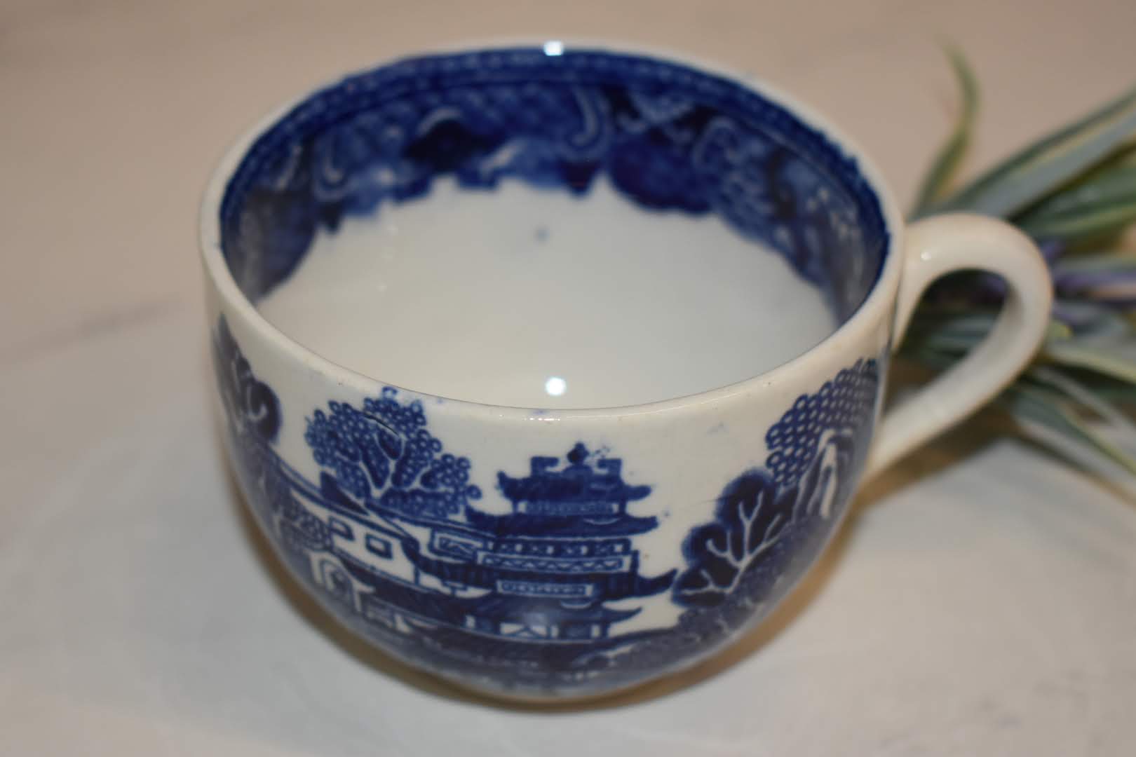 Oriental Blue White Floral Design - Home Décor - Tea Cup