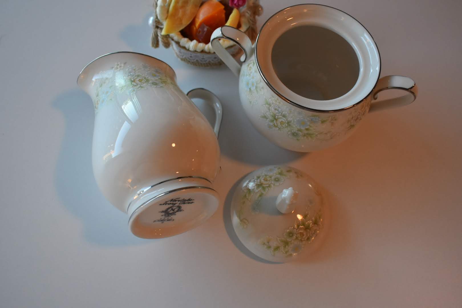 Noritake - Porcelain Fine China - Floral Pattern Platinum Trim - Sugar Bowl and Creamer Bowl