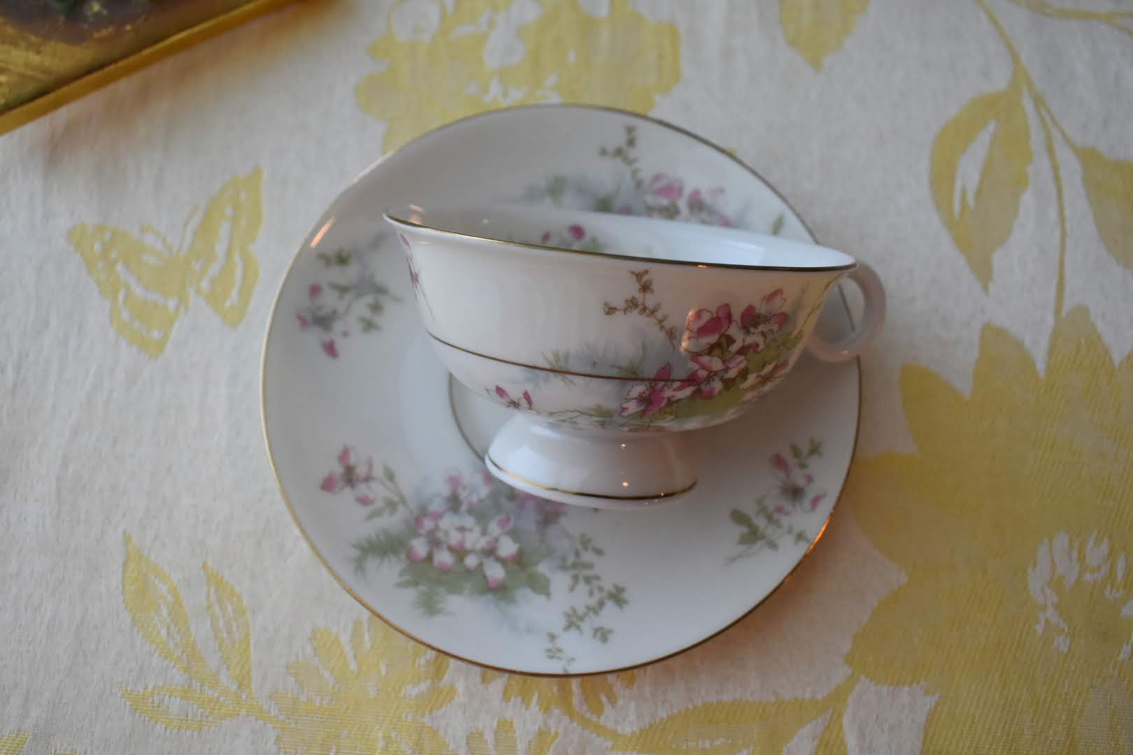 New York Theodore Haviland - Apple Blossom Pattern - Cup and Saucer