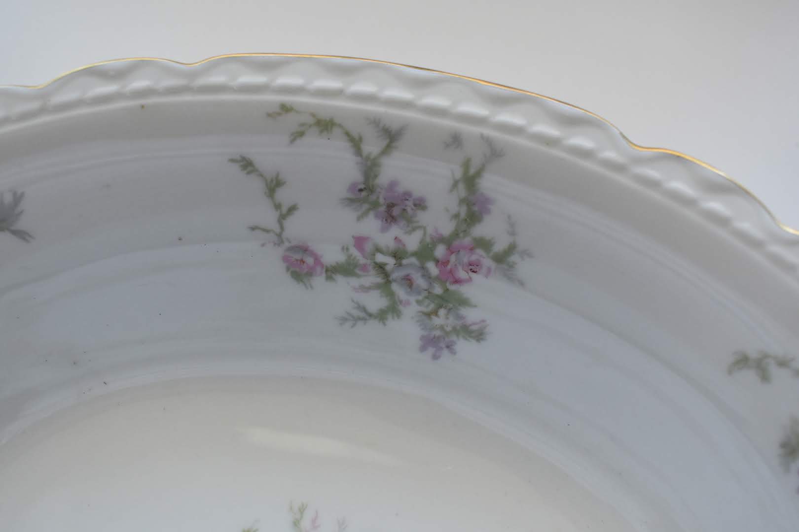 Vogue - Fine Porcelain China - Floral Pattern - Oval Vegetable Bowl