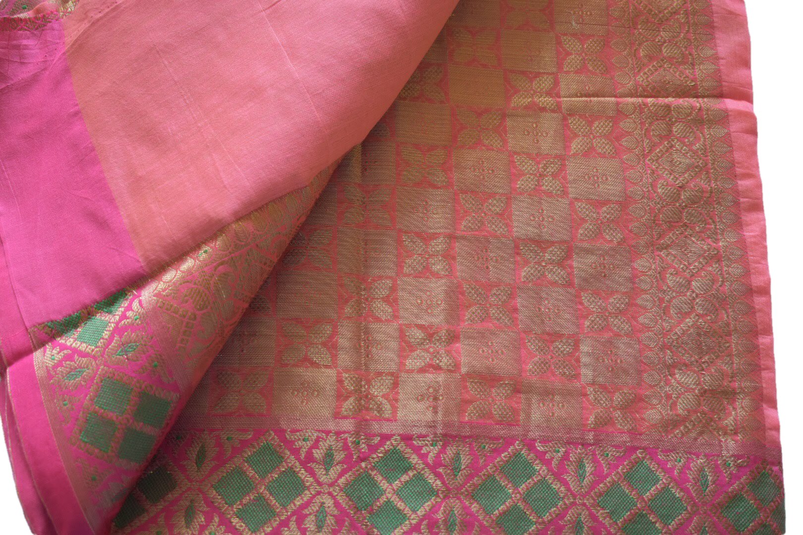 Pink Gold II Silk Cotton Saree - Diamond Zari Design