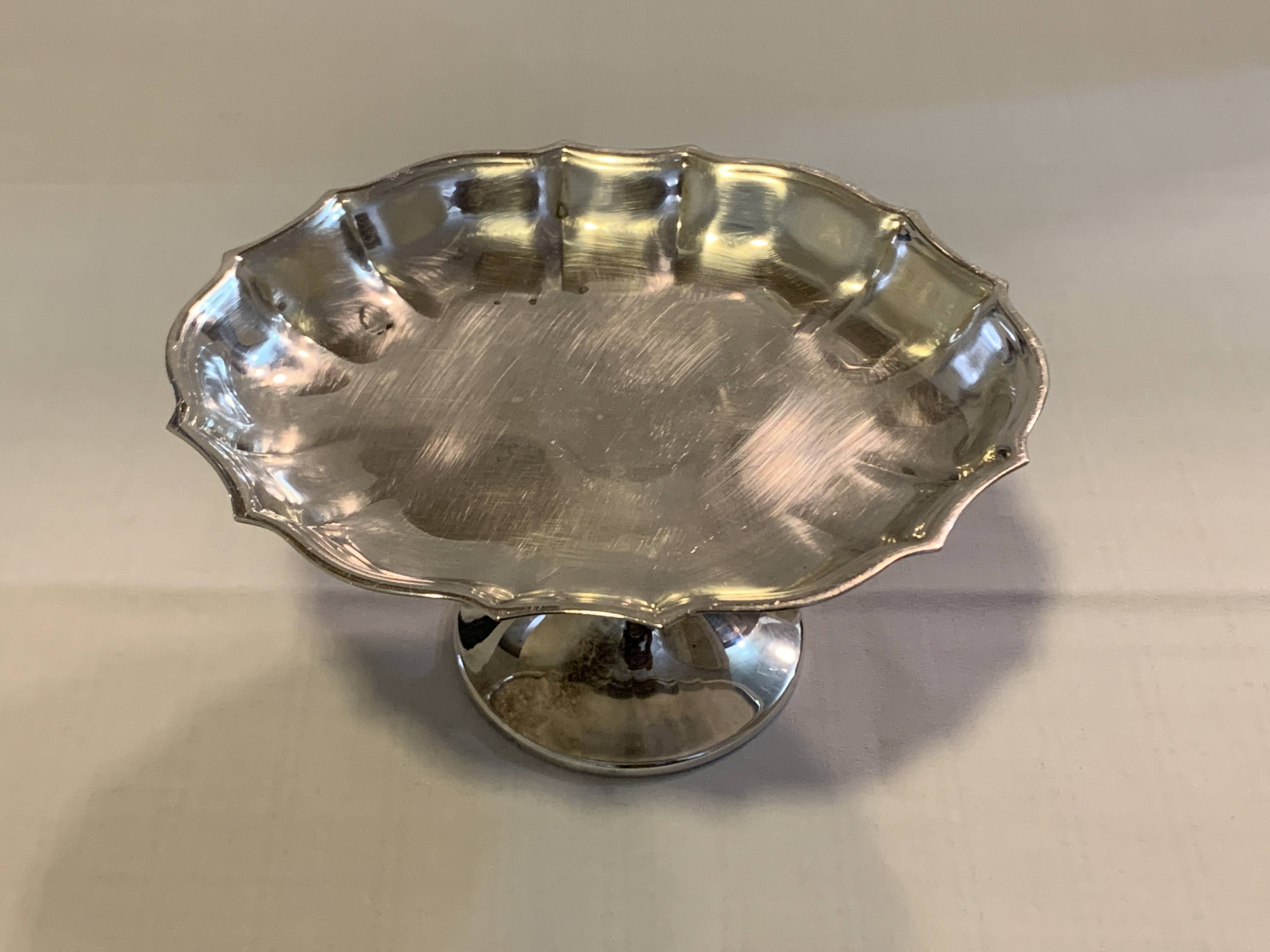 Silver Plated Mid Century Oval Shape Pedestal Bread Plate Tray 10