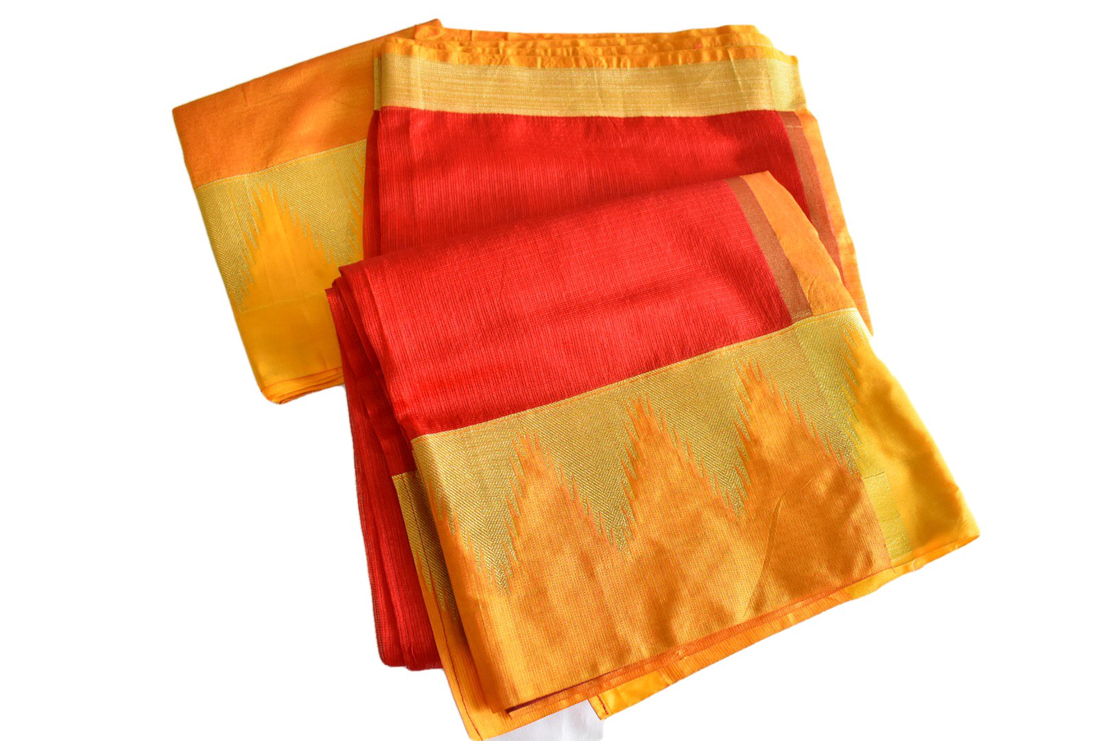 Red Color - Silk Cotton Blend Handloom Saree - Thick Wide Border - Gold Zari Pattern